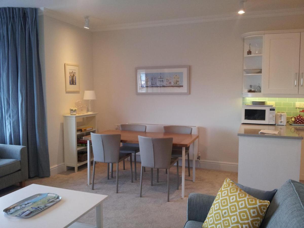 Beautiful Aberdovey Seafront Apartment 2 Aberdyfi Exterior foto